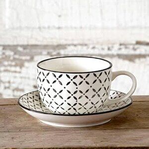 Set/2 Pattern Tea Cups & Saucers